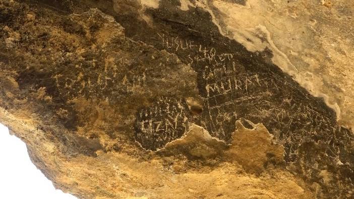 Gümüşhane’nin Sümela’sı Çakırkaya Manastırı kuşlara yuva oldu 1